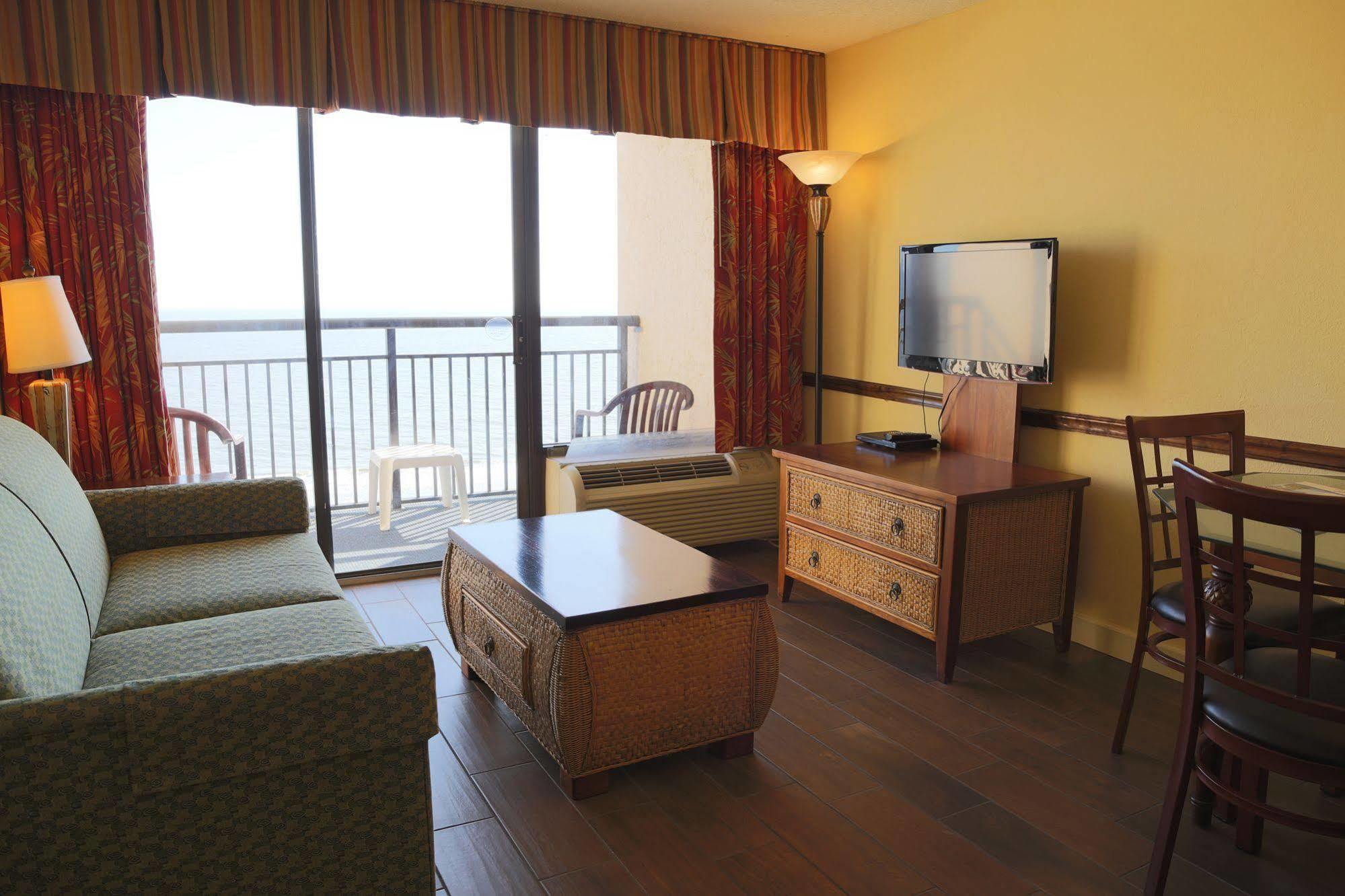 מירטל ביץ' Monterey Bay Suites מראה חיצוני תמונה